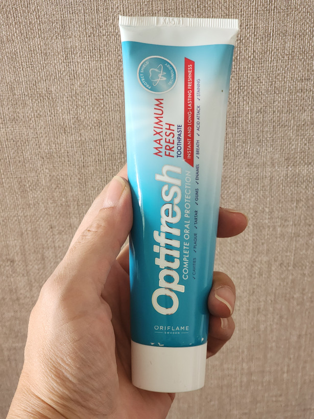 خمیردندان اپتی فرش اوریفلیم مدل ماکسیمم فرش حجم 100 میل Optifresh Maximum Fresh Toothpaste Oriflame کد محصول: 44952